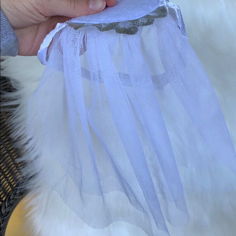 ❗️DONATED❗️🎉HP🎉 KITTY CAT OR S DOG WEDDING DRESS UP- VEIL - Picture 7 of 8